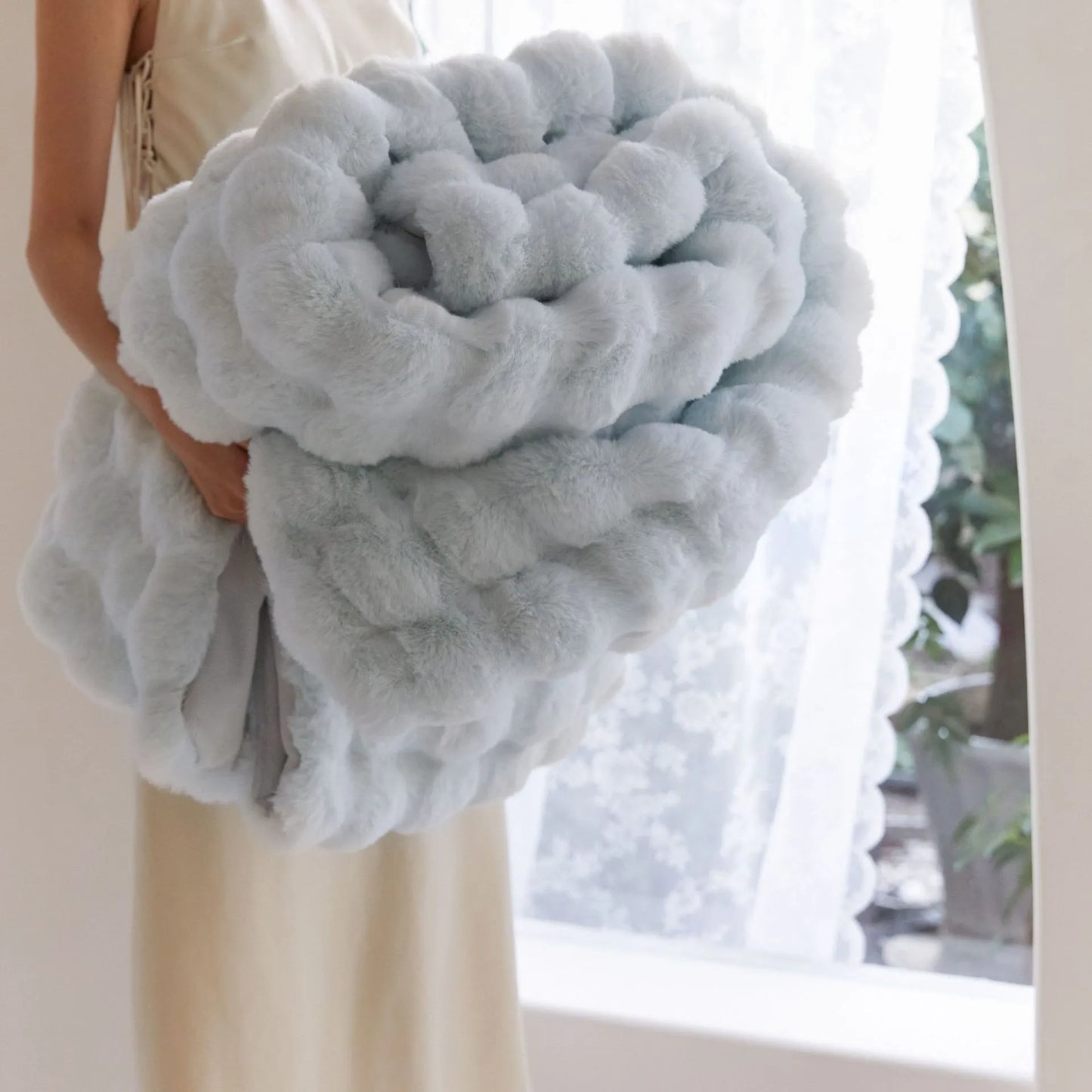 Polyester Rabbit Velvet Blanket